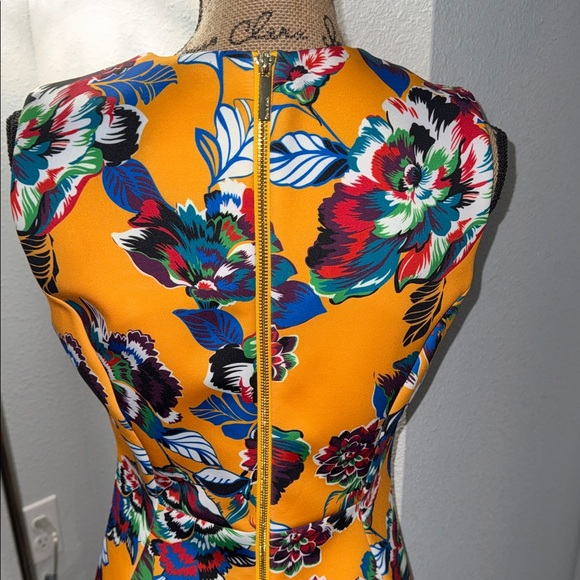 Calvin Klein Yellow Floral Midi Dress - Picture 3 of 7